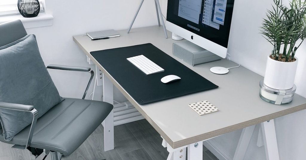 7 Tips to Decorate Your Home Office